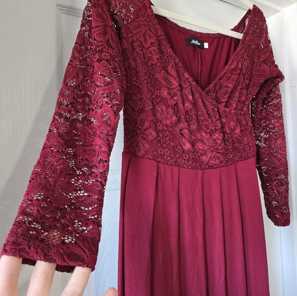 Amazon Maternity Dress - Picture 4 of 6